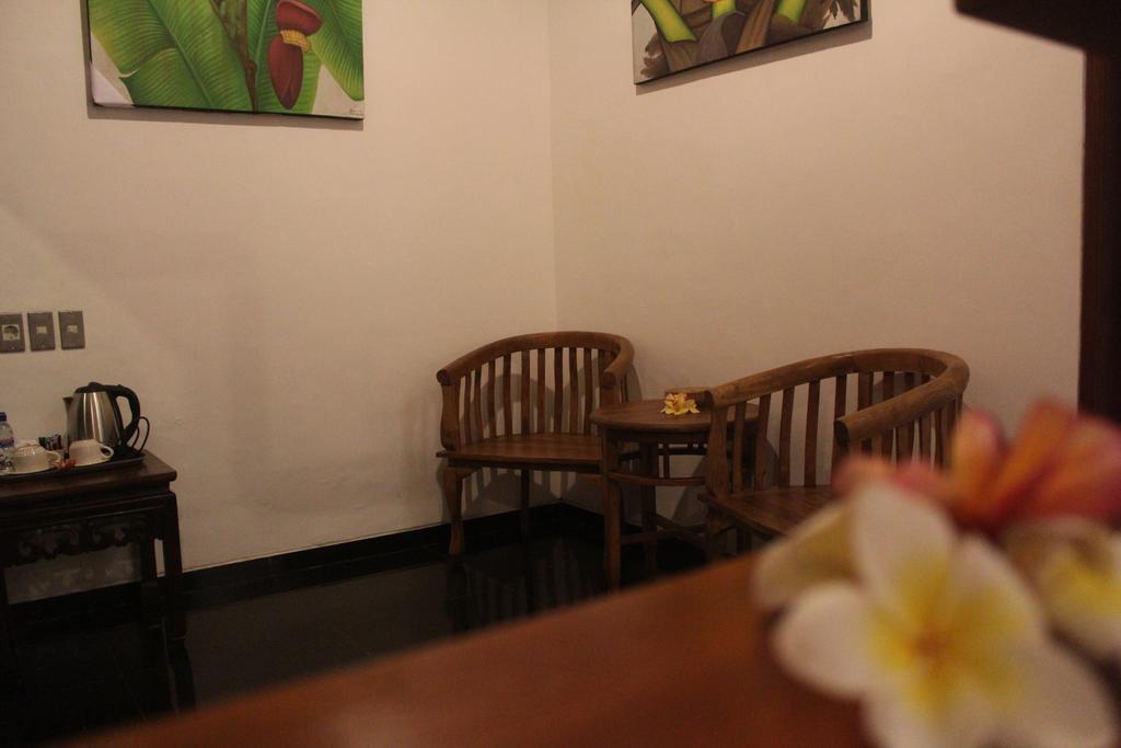 Letos Kubu Homestay Kuta  Ngoại thất bức ảnh