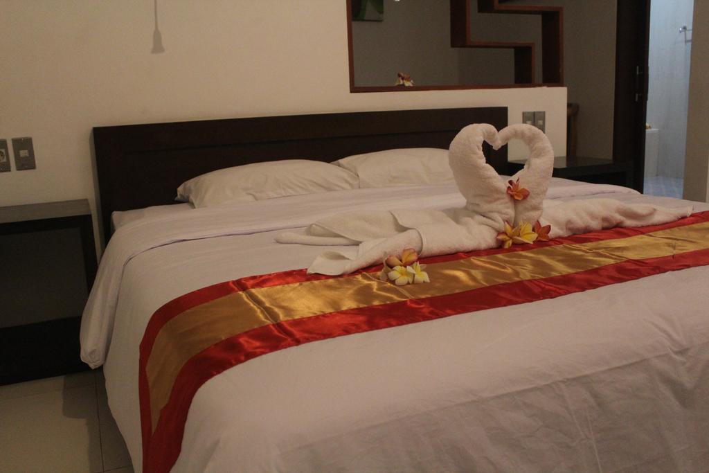 Letos Kubu Homestay Kuta  Ngoại thất bức ảnh